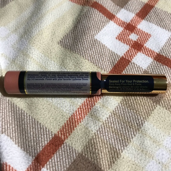 SeneGence Lipsense Bombshell Diamond - Picture 6 of 6